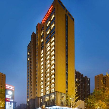 Ramada By Wyndham Wuhan Hankou Dış mekan fotoğraf