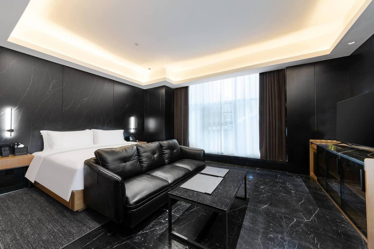 Ramada By Wyndham Wuhan Hankou Dış mekan fotoğraf