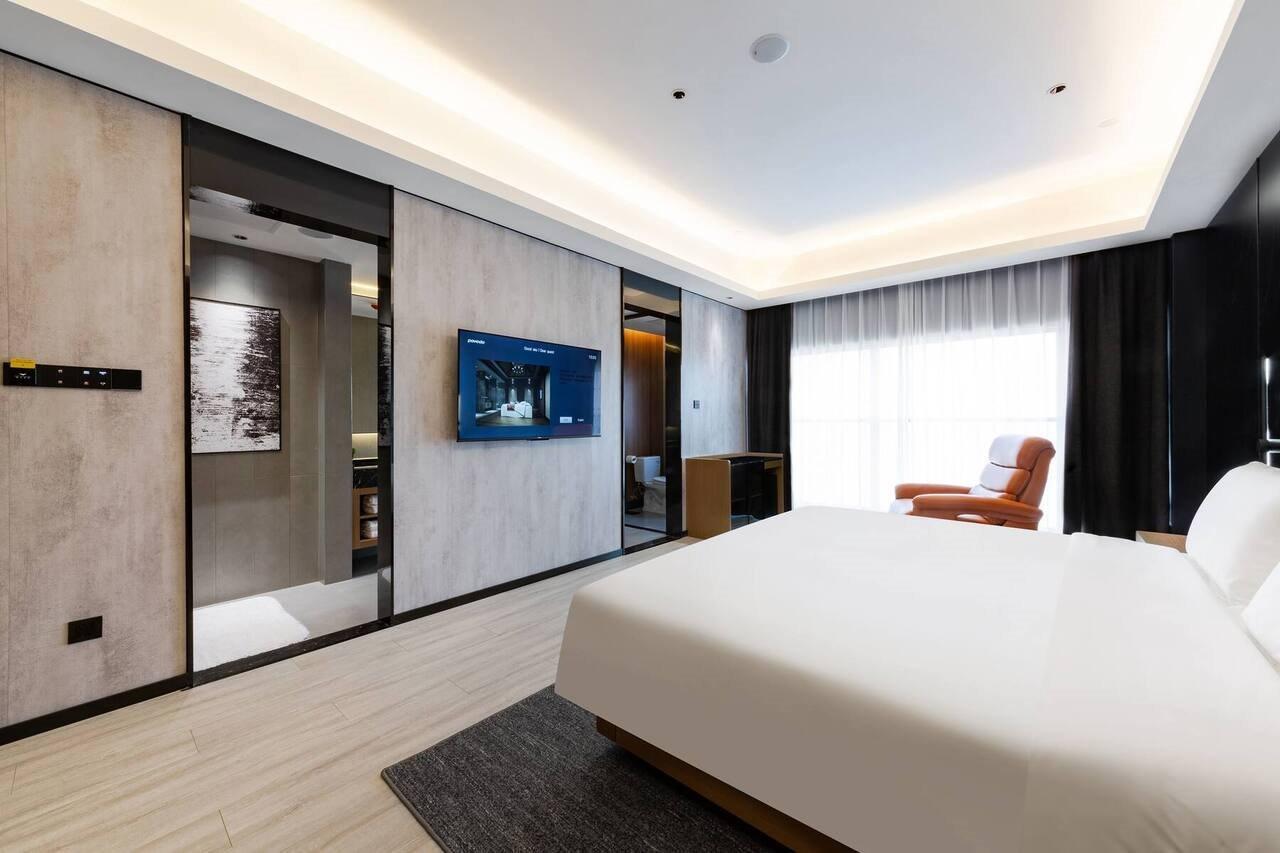 Ramada By Wyndham Wuhan Hankou Dış mekan fotoğraf