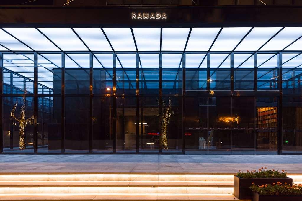 Ramada By Wyndham Wuhan Hankou Dış mekan fotoğraf