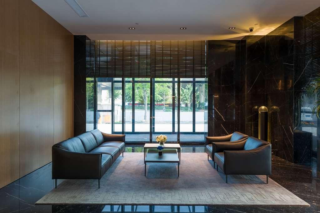 Ramada By Wyndham Wuhan Hankou İç mekan fotoğraf